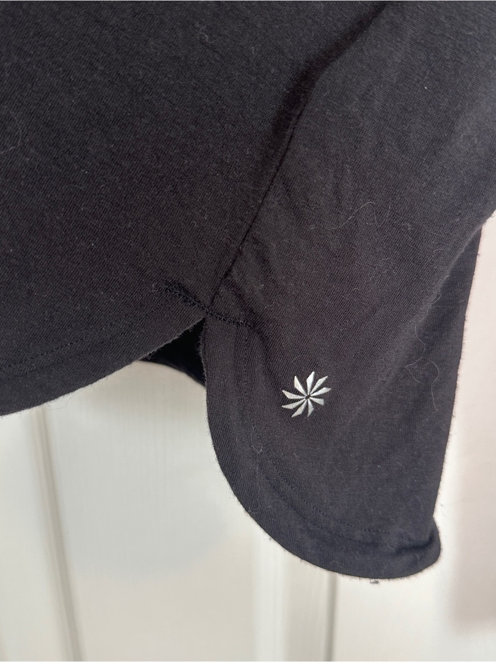 Athleta Canyon Henley Top Lightweight Cropped Black Long-Sleeve - Picture 5 of 8